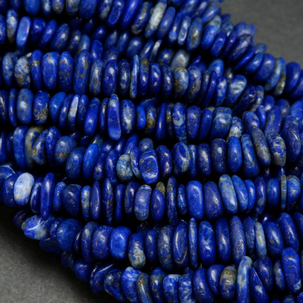 Blue Lapis lazuli chip shape beads.