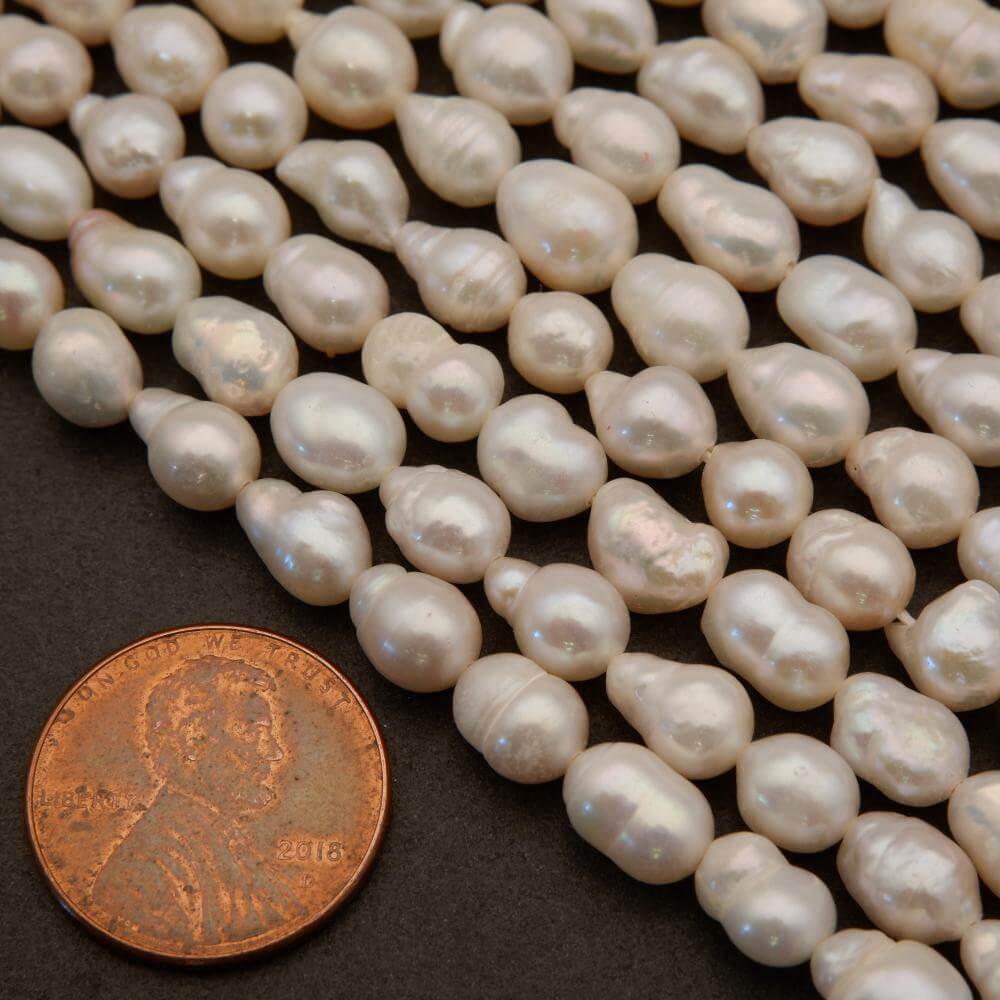 15 St Baroque Pearl Beads 4-4,5mm -strand 39 Cm.-natural Pearls 15 St Baroque Pearl Beads 4-4,5mm -strand 39 Cm.-natural Pearls