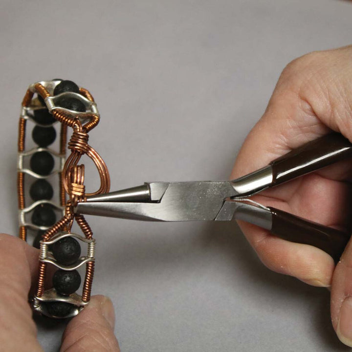 Beadsmith Round/Concave Plier · Casual Comfort, Tejas Beads, Art & Crafting Tools