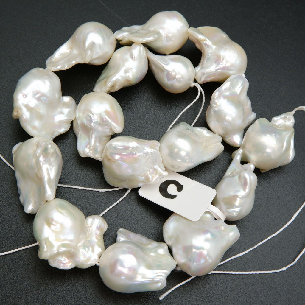Pearl A+ · Baroque · White · 25mm, Pearl, Tejas Beads