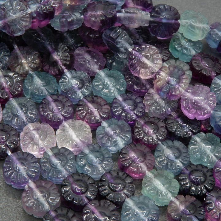 Fluorite flower shape beads.