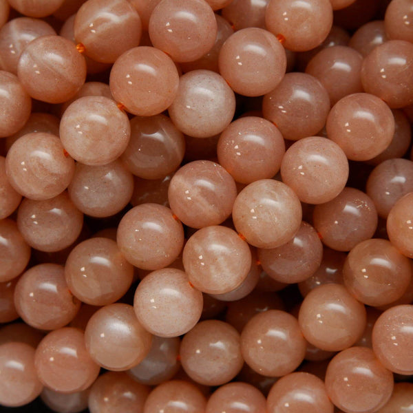 Creamy color peach moonstone beads.